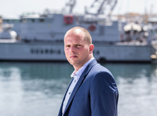 Stricter rules for refugees remaining in Belgium and for family reunification