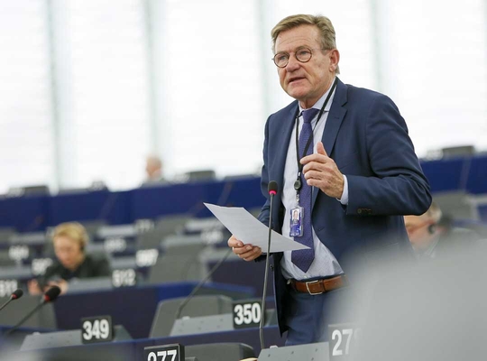 (c) EP/ Europees Parlement