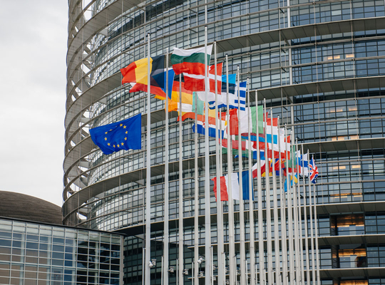 European Council less naive than European Commission European Council less naive than European Commission