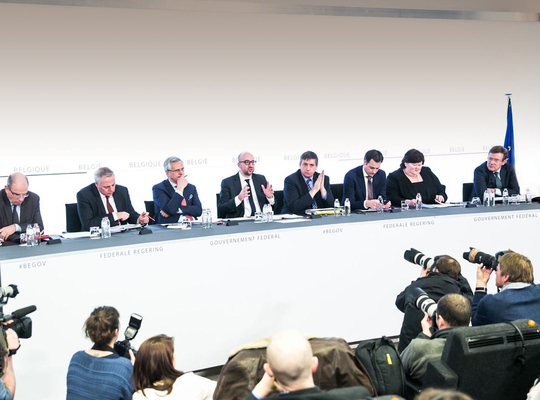 Government breaks with the past, even regarding budgetary control