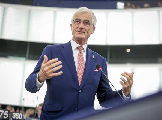 (c) EP/ Europees Parlement
