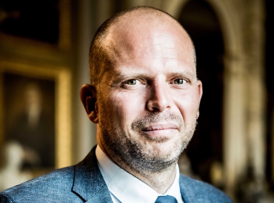 (c) Emy Elleboog Theo Francken